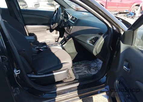 2013 Dodge Avenger Se V6 z USA, uszkodzony, nr VIN 1C3CDZAG3DN717488